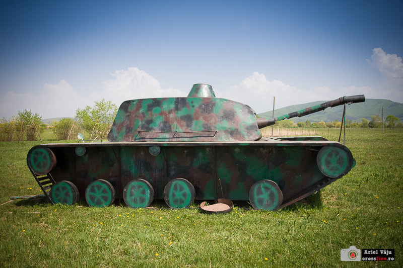 Crossfire Câmp de luptă real similar cu World of Tanks